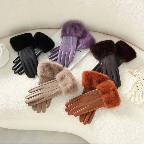 LuxeFur™ Women’s Winter Gloves – Touchscreen & Faux Fur Cuff