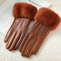 LuxeFur™ Women’s Winter Gloves – Touchscreen & Faux Fur Cuff