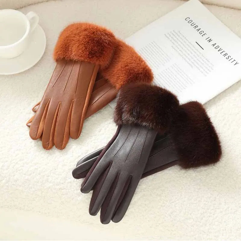 LuxeFur™ Women’s Winter Gloves – Touchscreen & Faux Fur Cuff